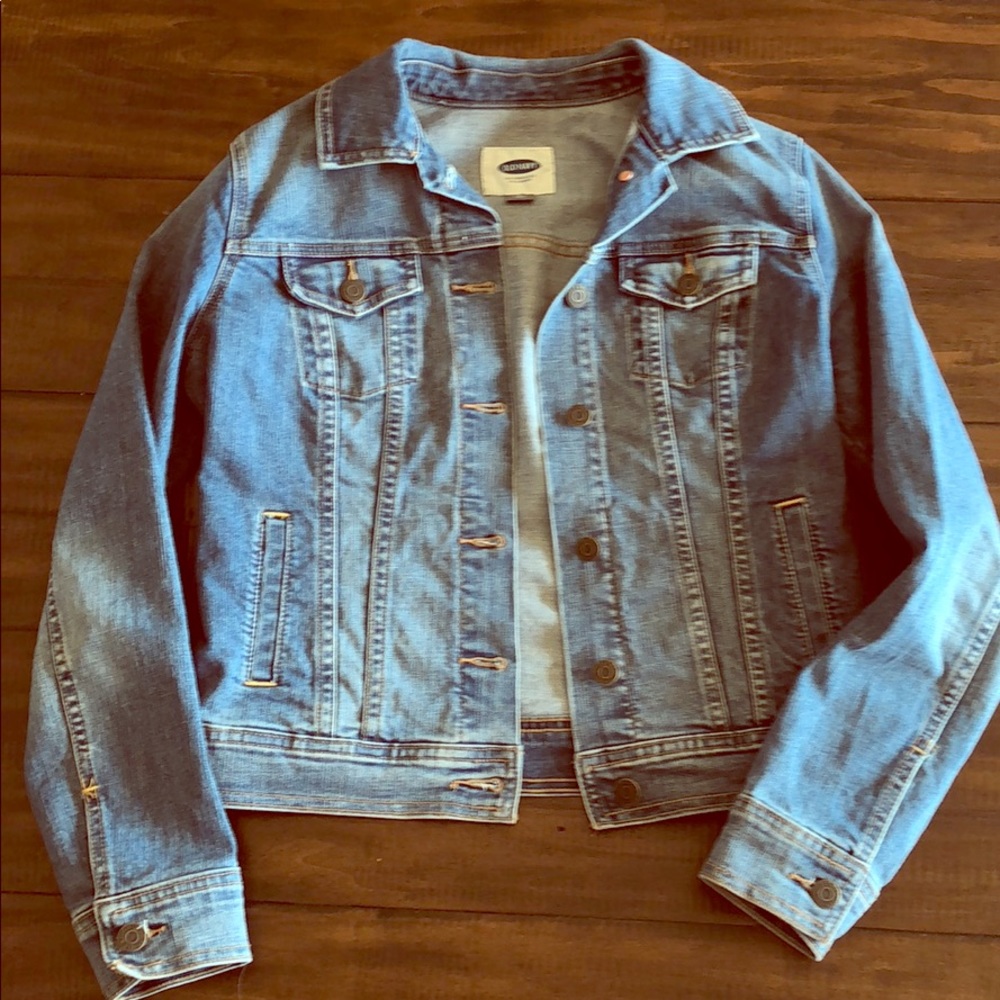Jean jacket sz small old navy